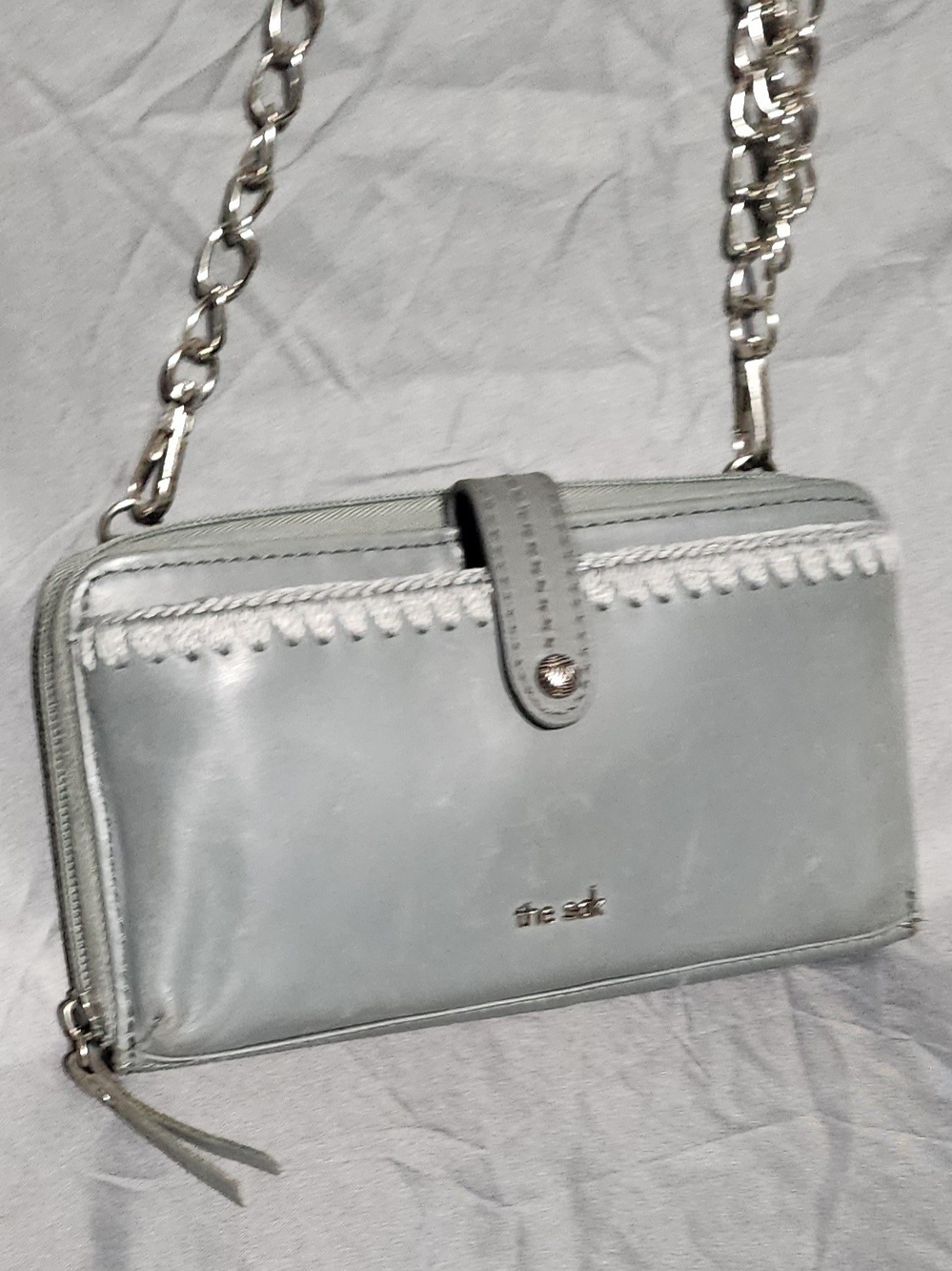 The Sak Iris Grey Leather Smartphone Crossbody Bag Purse Wallet Clutch